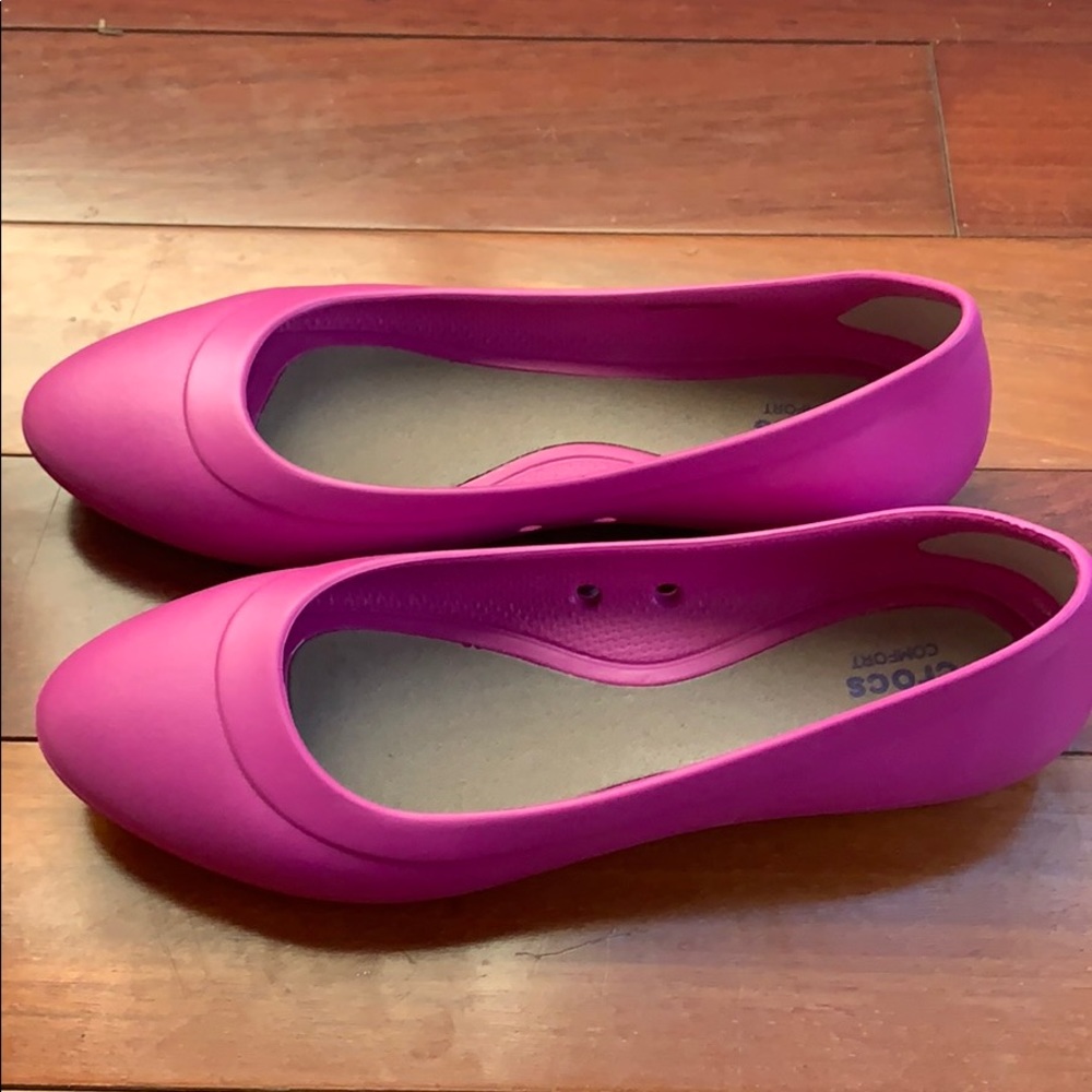 CROCS iconic comfort ballet flats NWOT - Picture 2 of 4